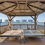 Waterfront Luxury New Apartment