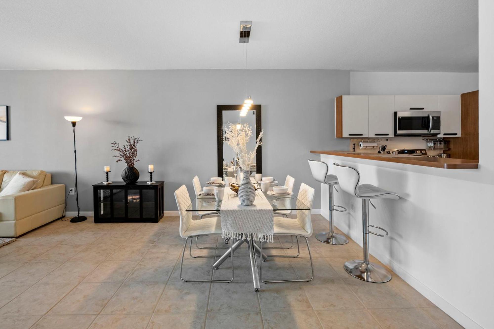 Waterfront Luxury New Appartement *